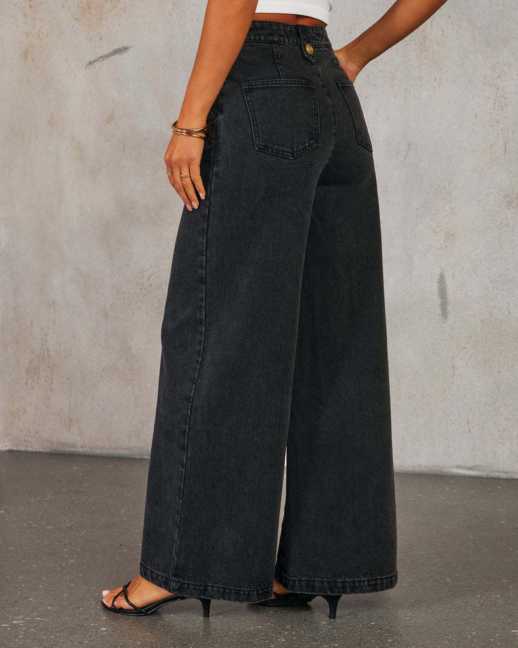 Daisy Mae - Refined Denim Outfit