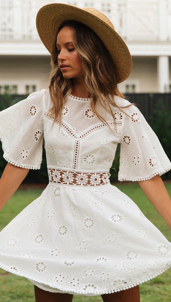 Florinda - Backless Bell-Sleeve Dress