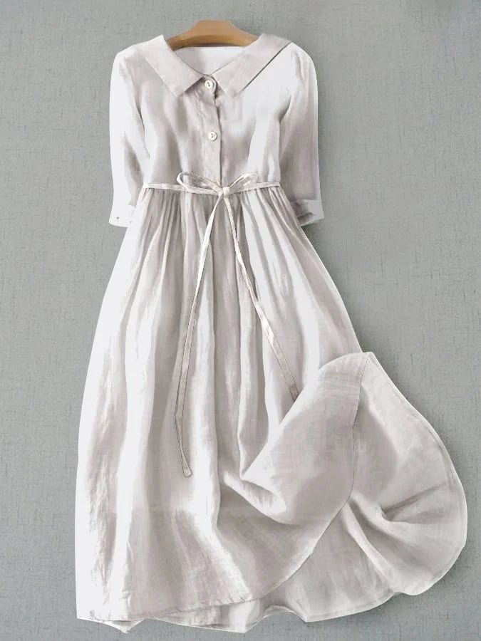 Clover - Elegant lace dress with half sleeves and waist cut