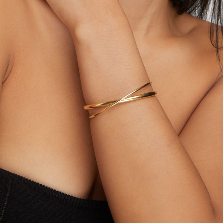 Golden twist bracelet