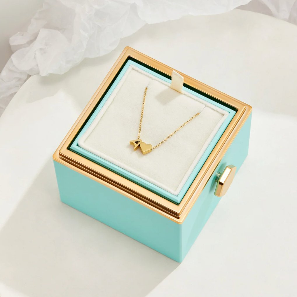 Eternal gold chain