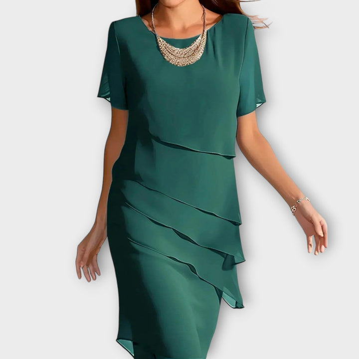 Ashira - Dress covering the belly