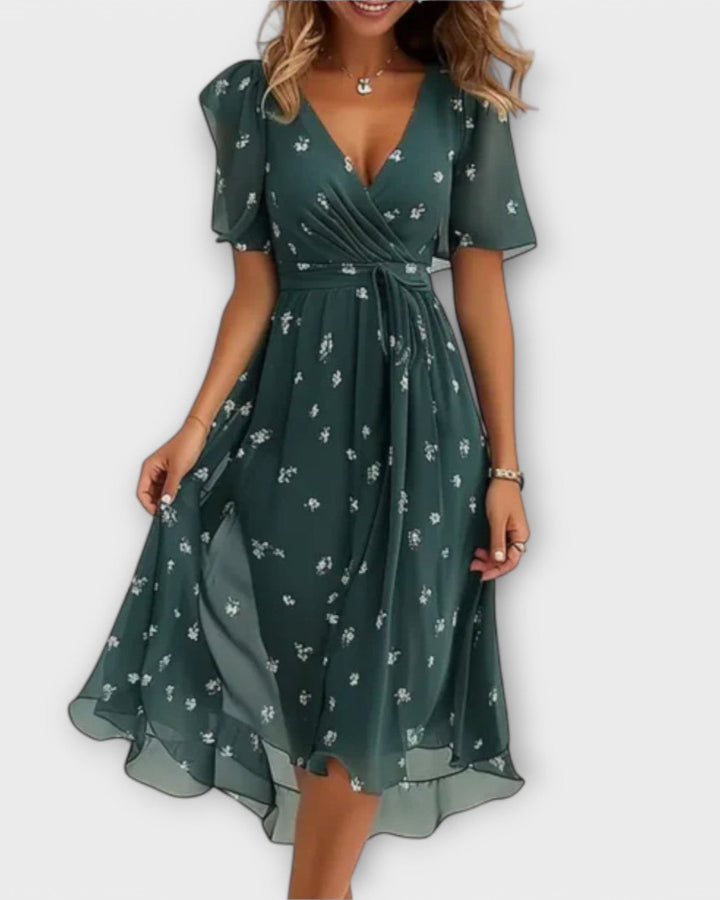 Arwen – Graceful V-Neck Dress