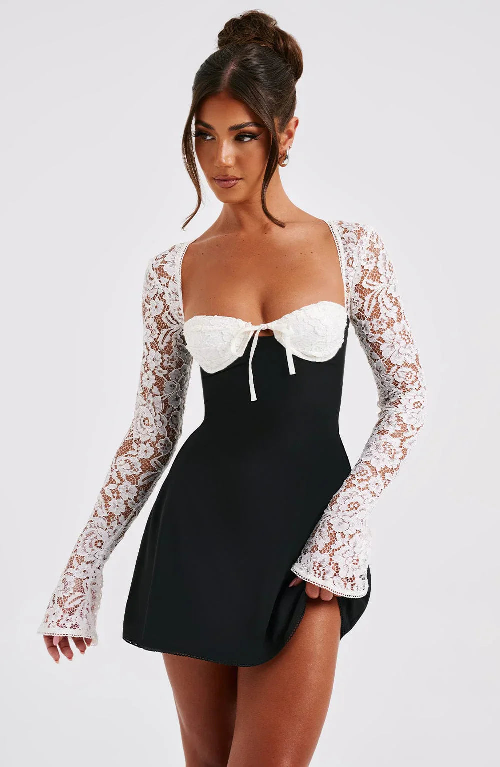 Luna Rose - Short Lace Dress