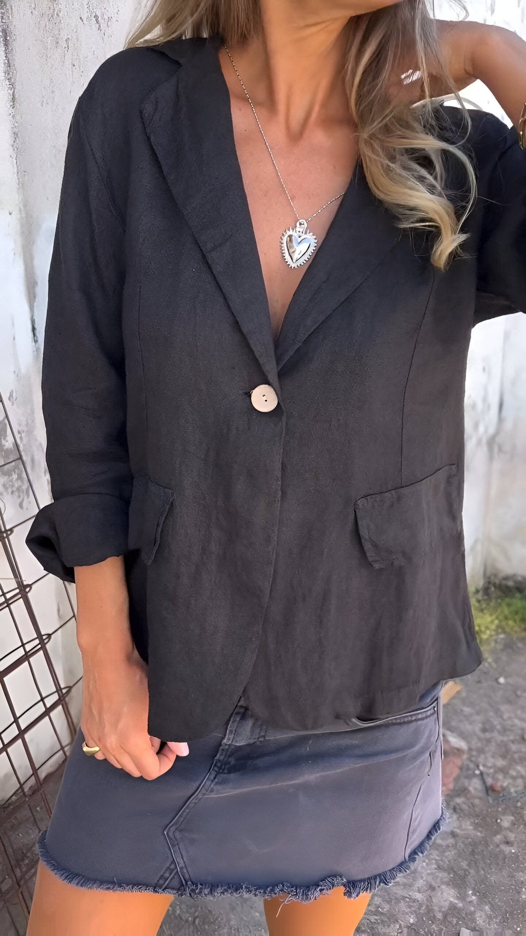 Tamsin -  Minimalist Blazer