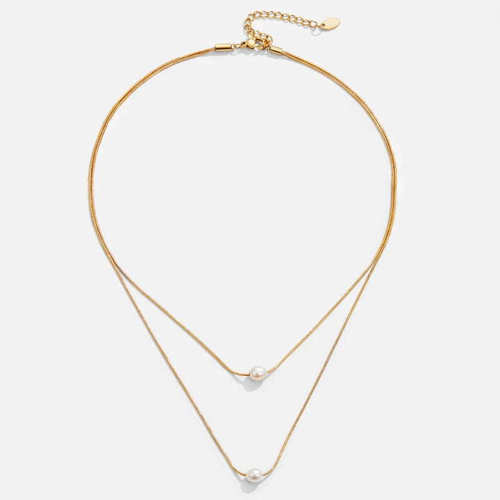 Layered necklace with freshwater pearls