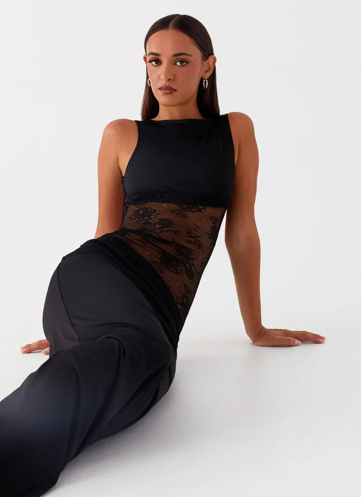 Zaylee Mae - Long Dress with Elegant Details