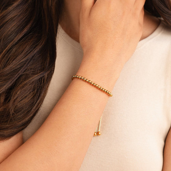 Nila pearl bracelet made of gold