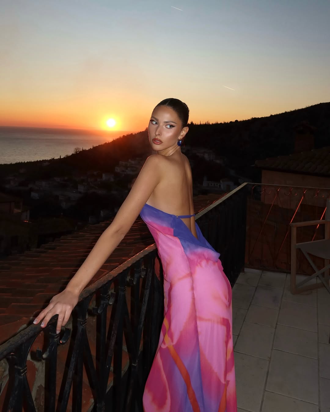 Ysolannaea - Slim Backless Printed Maxi Dress