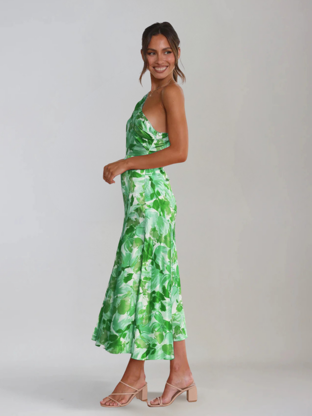 Arabella Grace - Light and Romantic Floral Summer Dress
