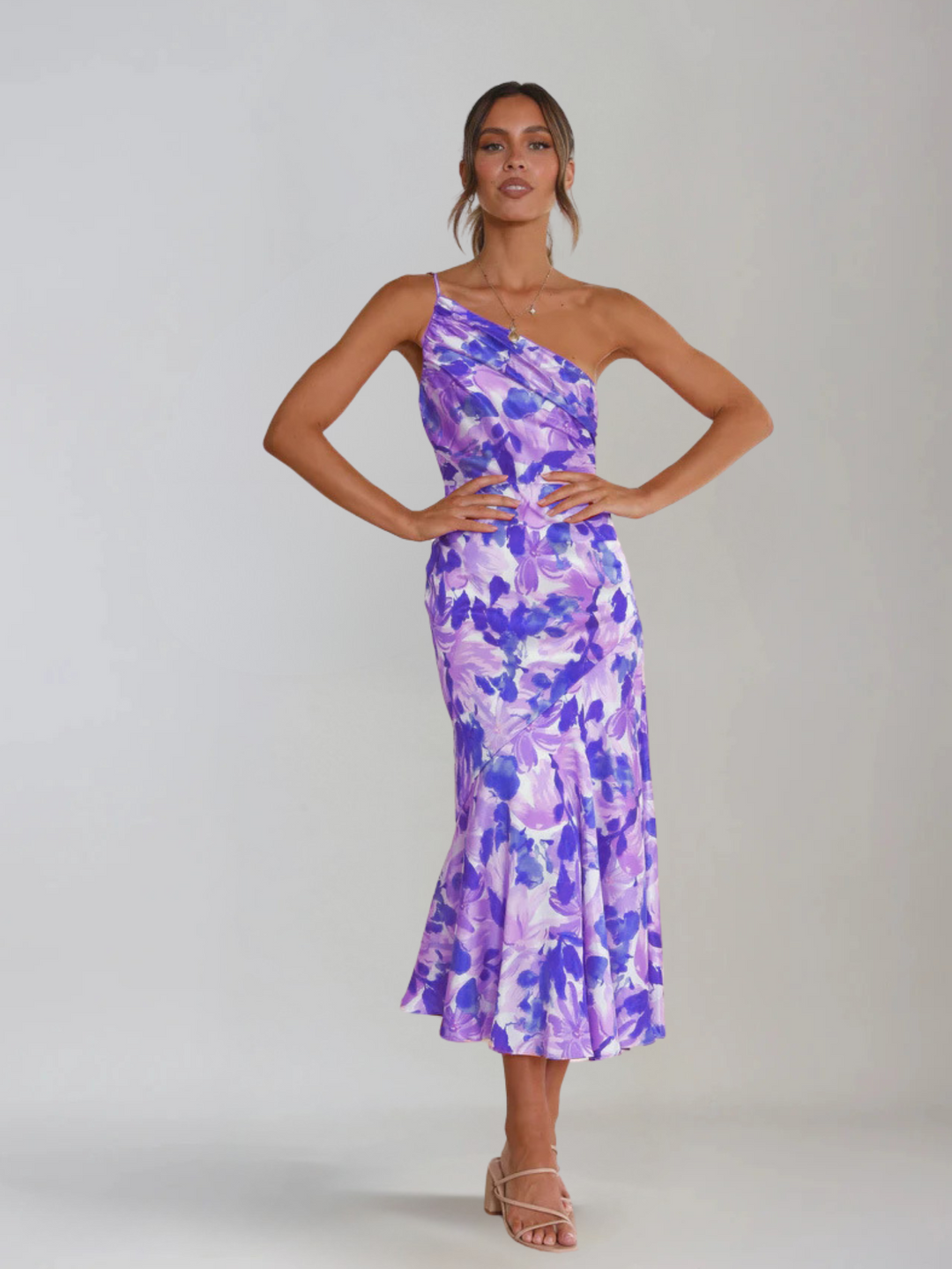 Arabella Grace - Light and Romantic Floral Summer Dress